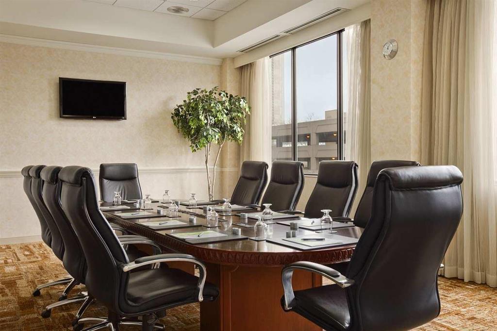 Hilton Fort Wayne At The Grand Wayne Convention Center (Adults Only) İş olanakları fotoğraf